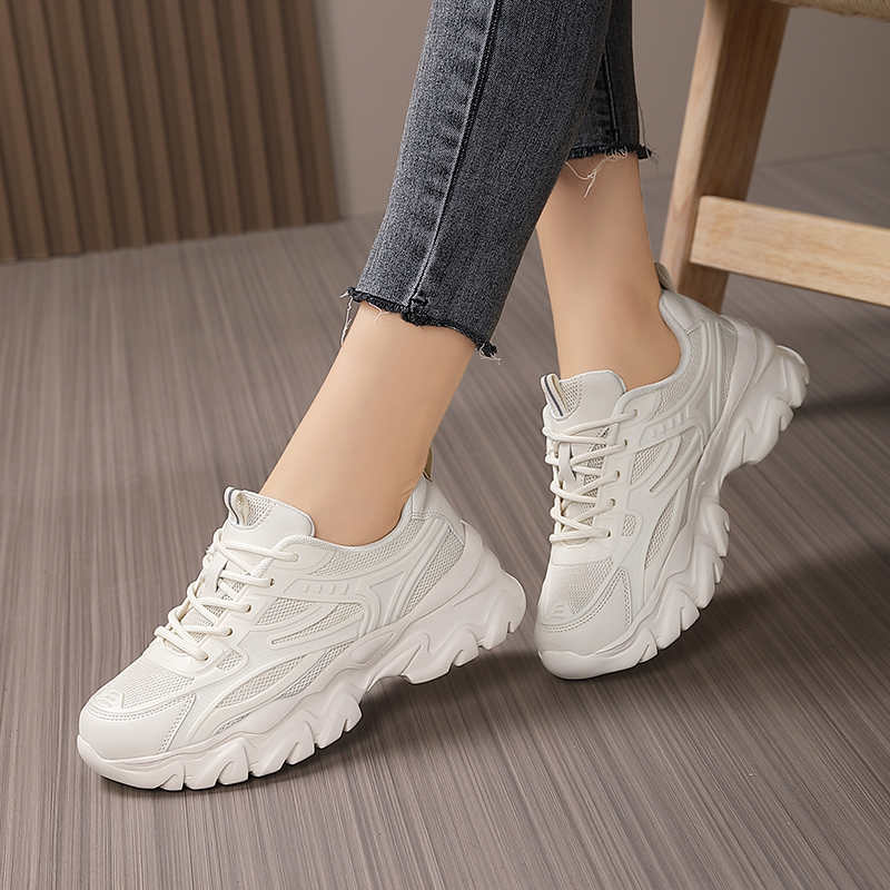 รองเท้าผ้าใบผู้หญิง Platform P - Luxury Men Lifestyle บทวิจารณ์และราคา
