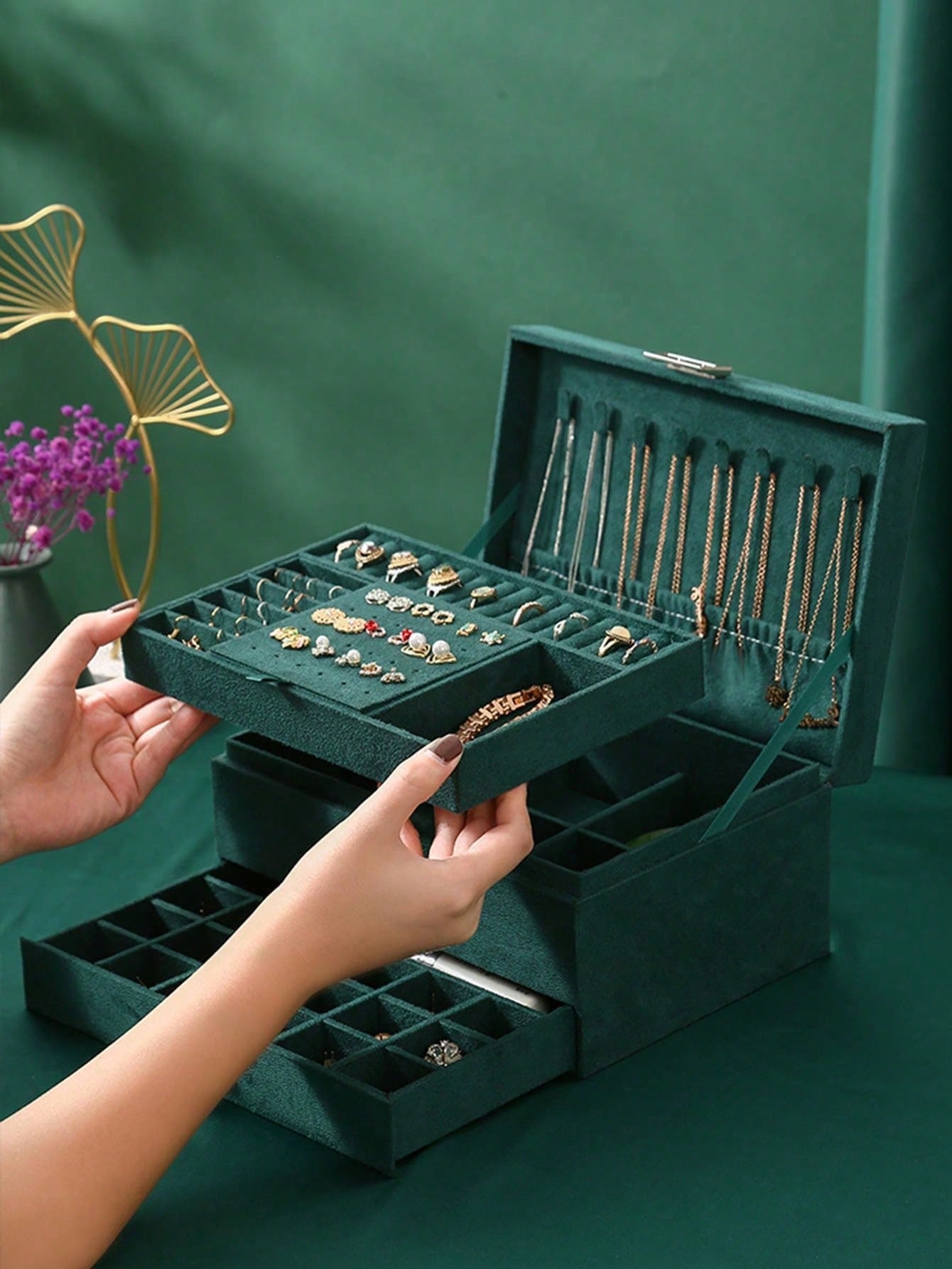 กล่องใส่เครื่องประดับกำมะหยี่  - Velvet Jewelry Box บทวิจารณ์และราคา